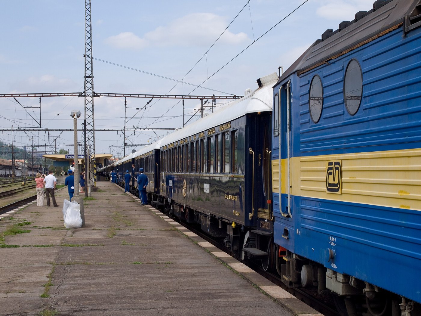 Praha Smíchov, Orient Express, pohled od lokomotivy