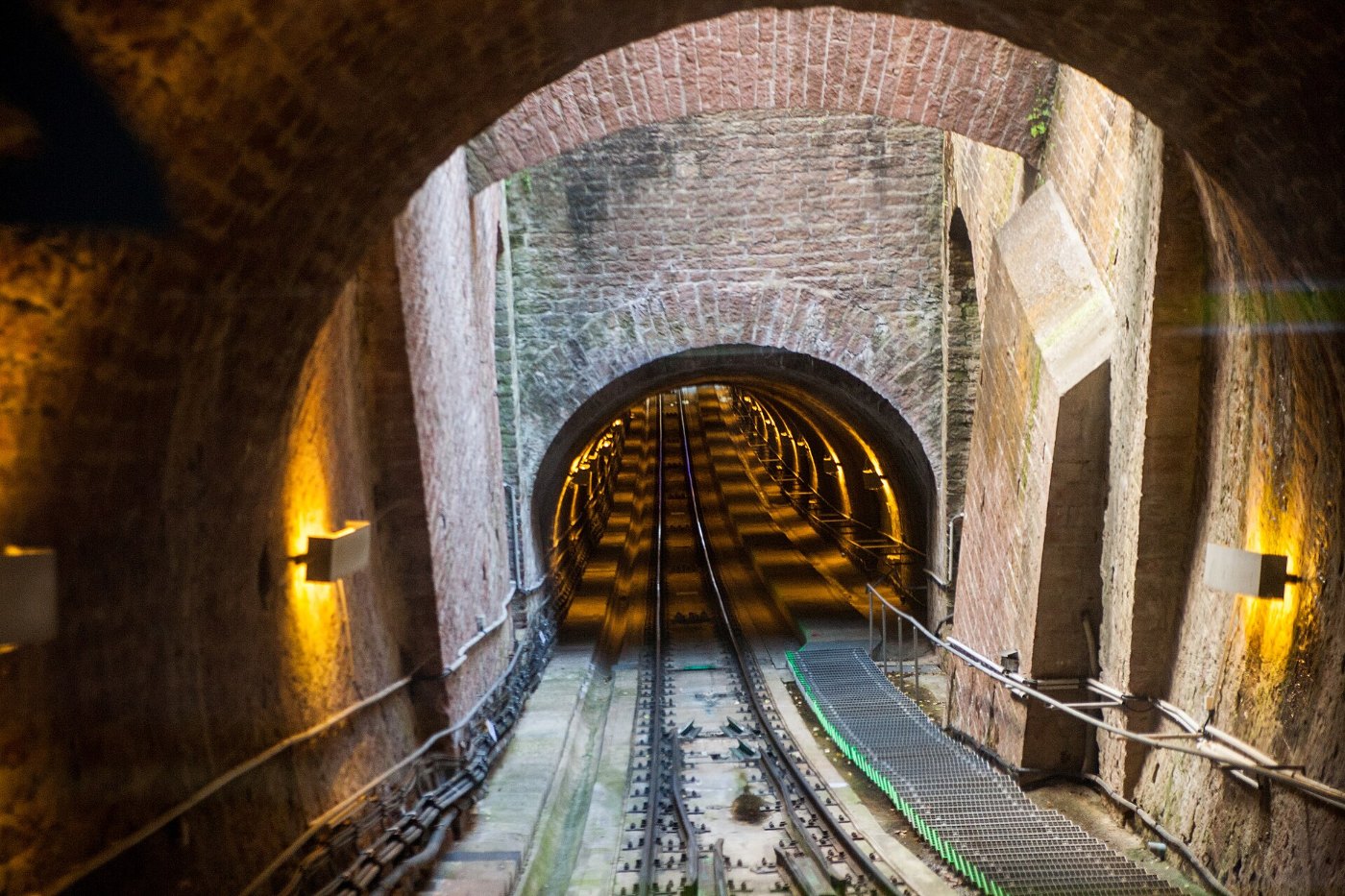 Tunnel Bergbahn Heidelberg Germany 02