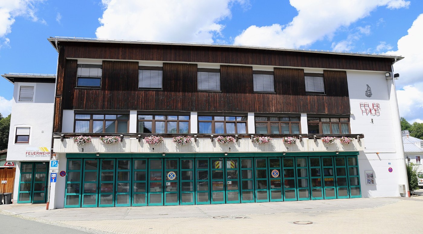 Feuerwehrhaus Miesbach 1