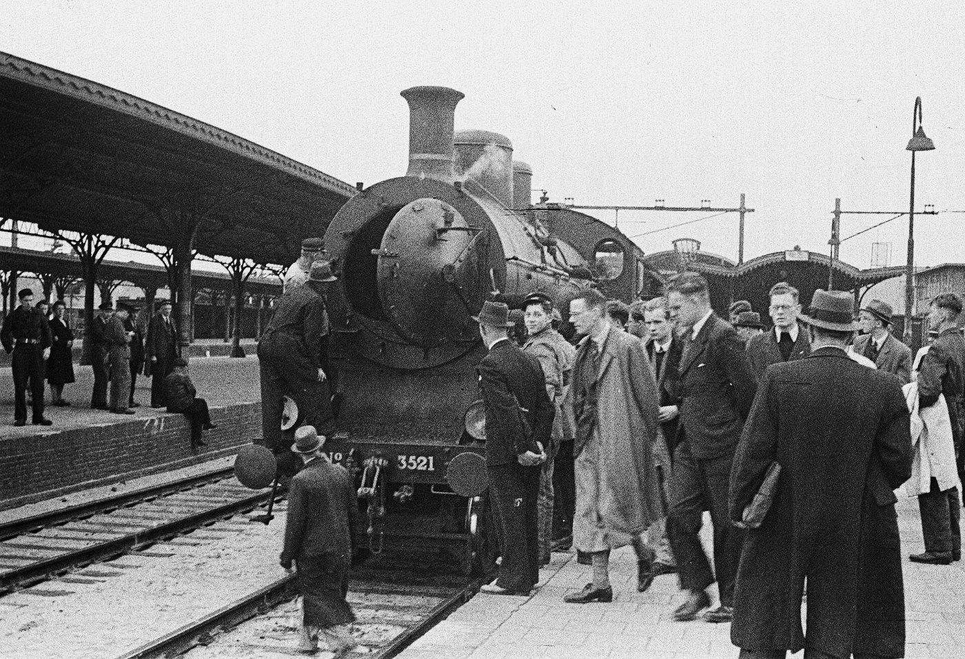 Nederlandse Spoorwegen verrijkt met 22 zware locomotieven, Bestanddeelnr