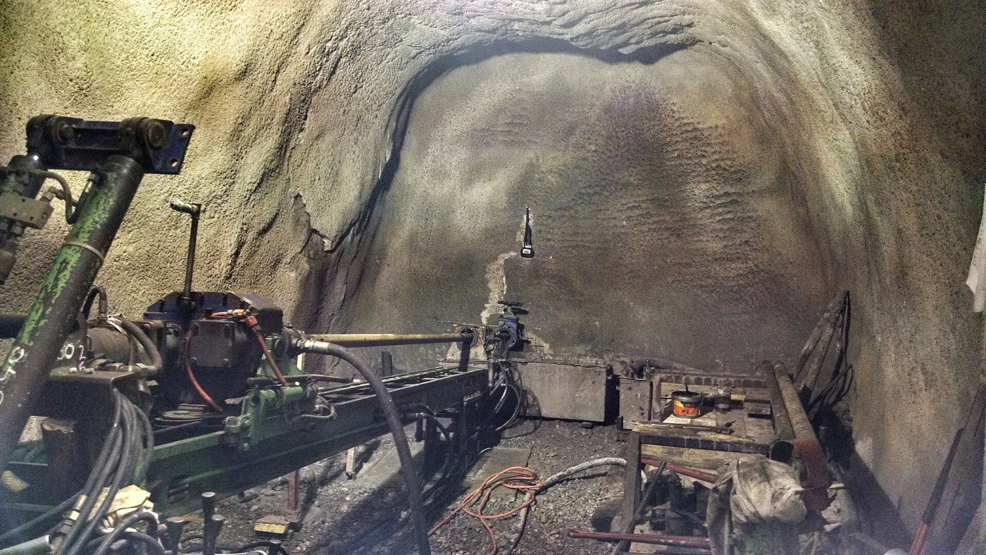 Test drilling in the Karawanks motorway tunnel 2016