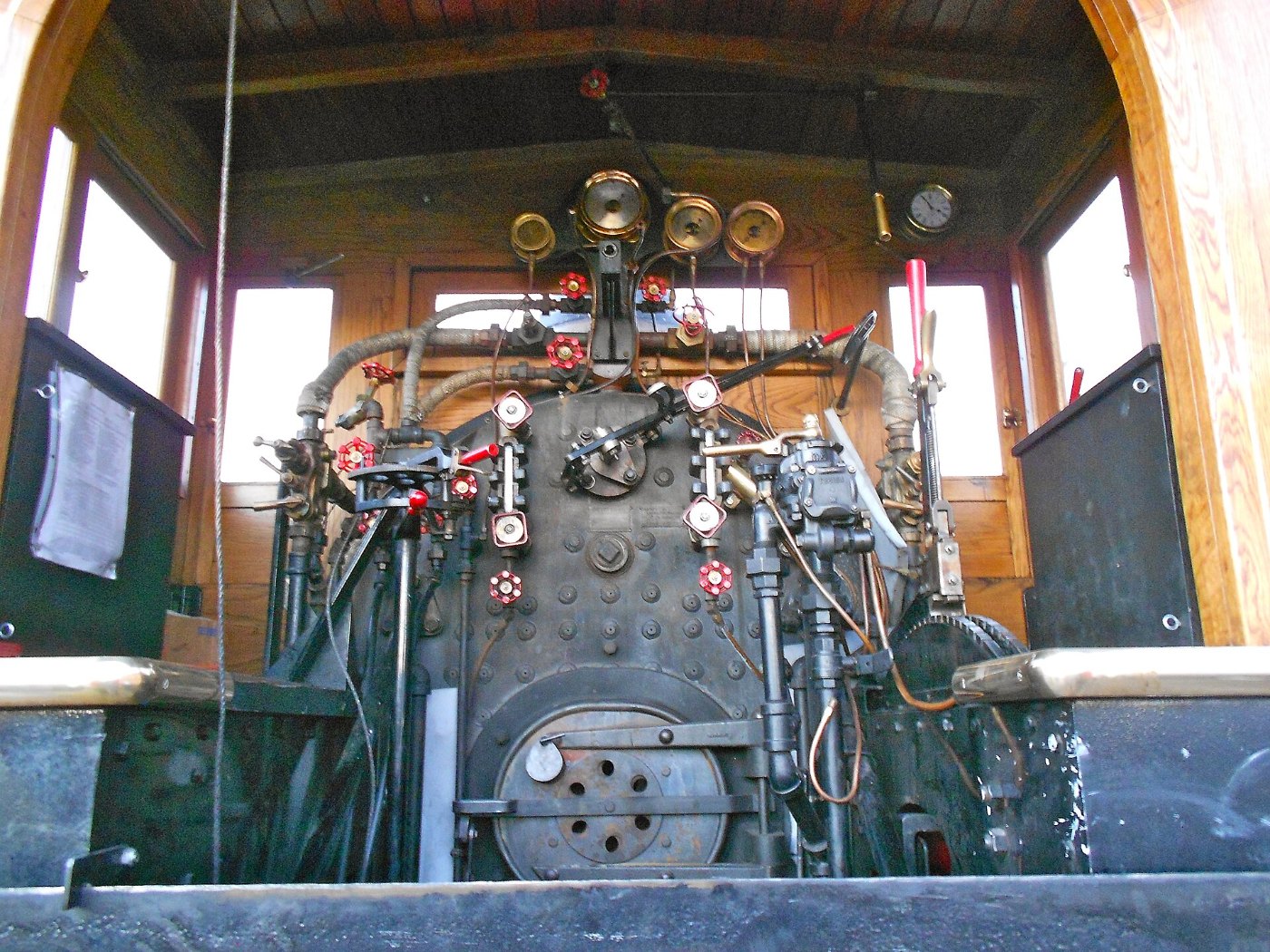 Lincoln Funeral train replica cab