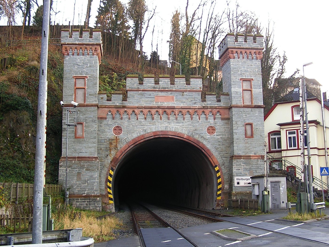 Lahntalbahn Weilburger Tunnel