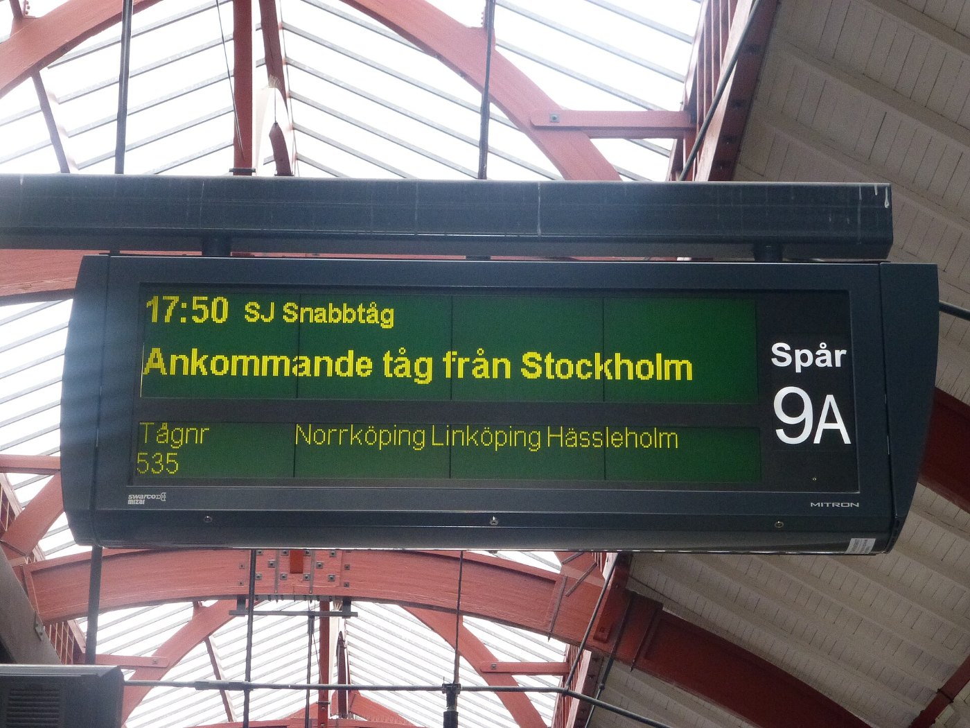 Information board at Malmö Centralstation 01