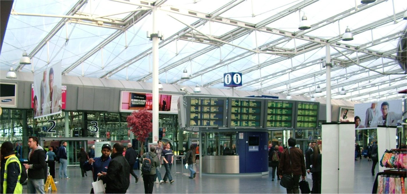 Manchester Piccadilly station concourse April 11 2005