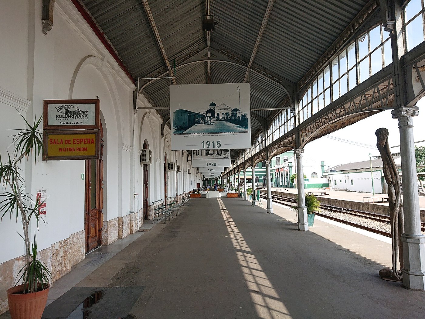Maputo Train Station Platform (2)