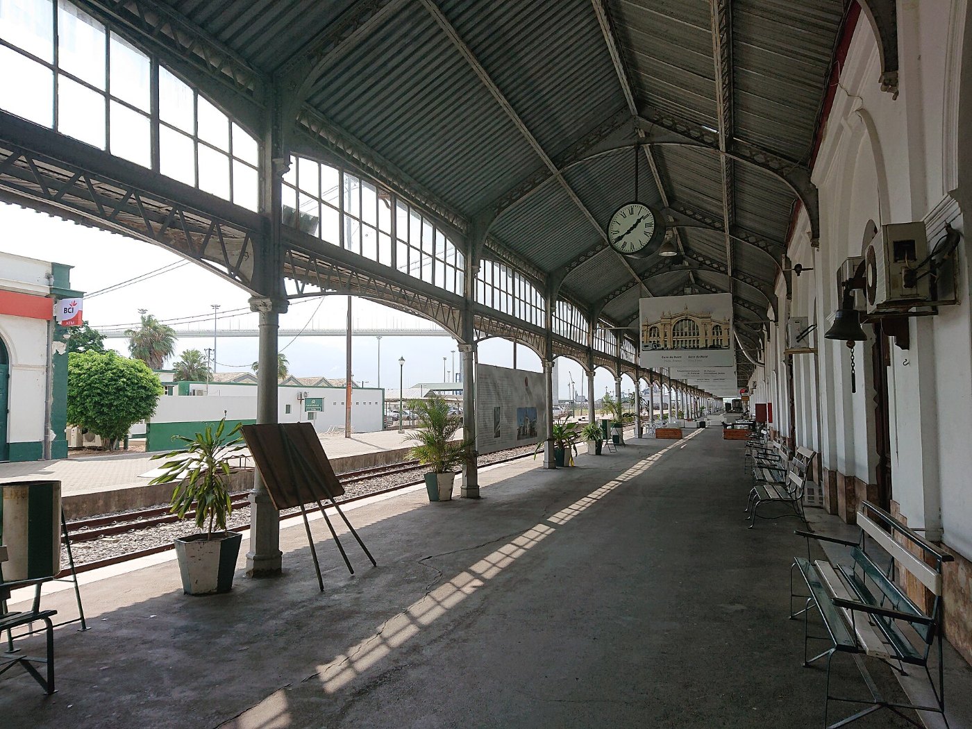 Maputo Railway Station platform view