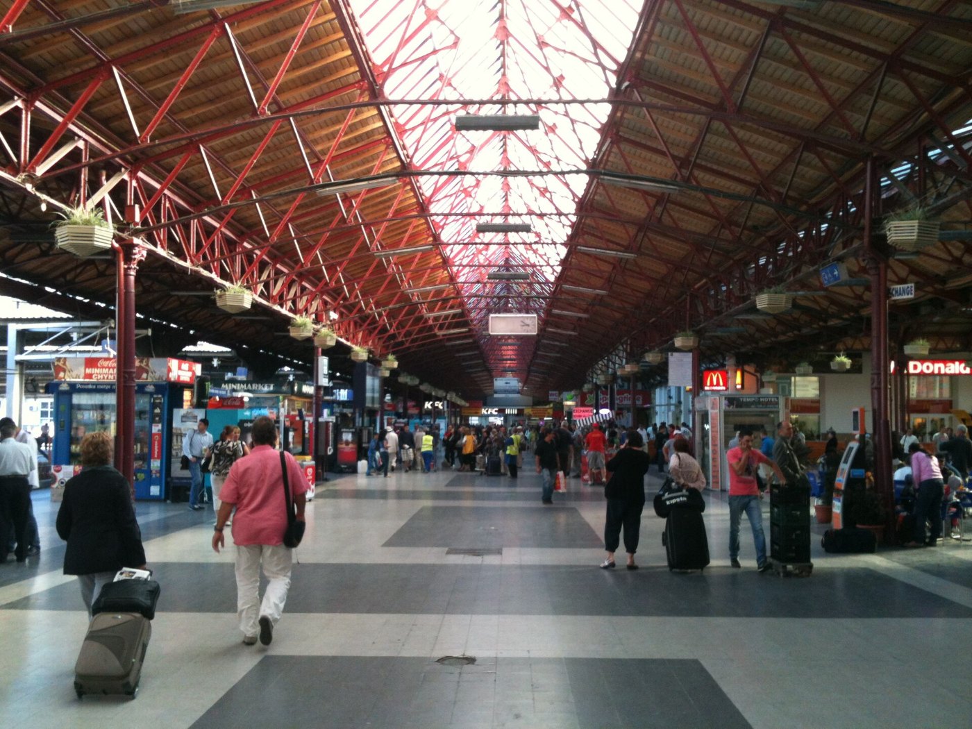 Bucharest North Railway station (Gara du Nord) ()