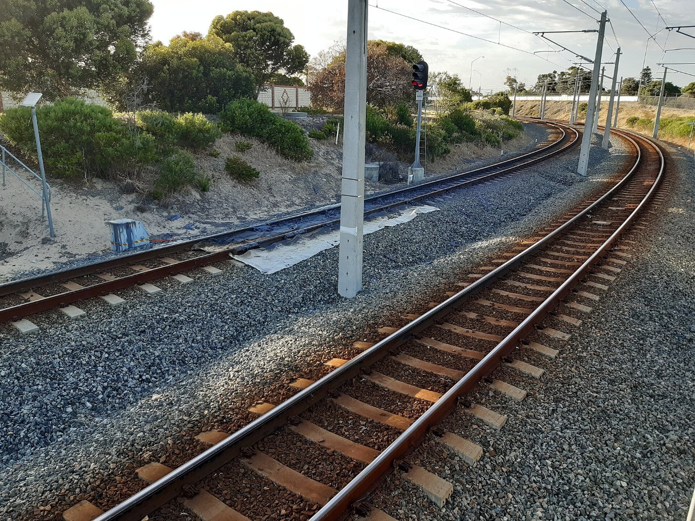 Train track South of Rockingham railway station, December 2020 02