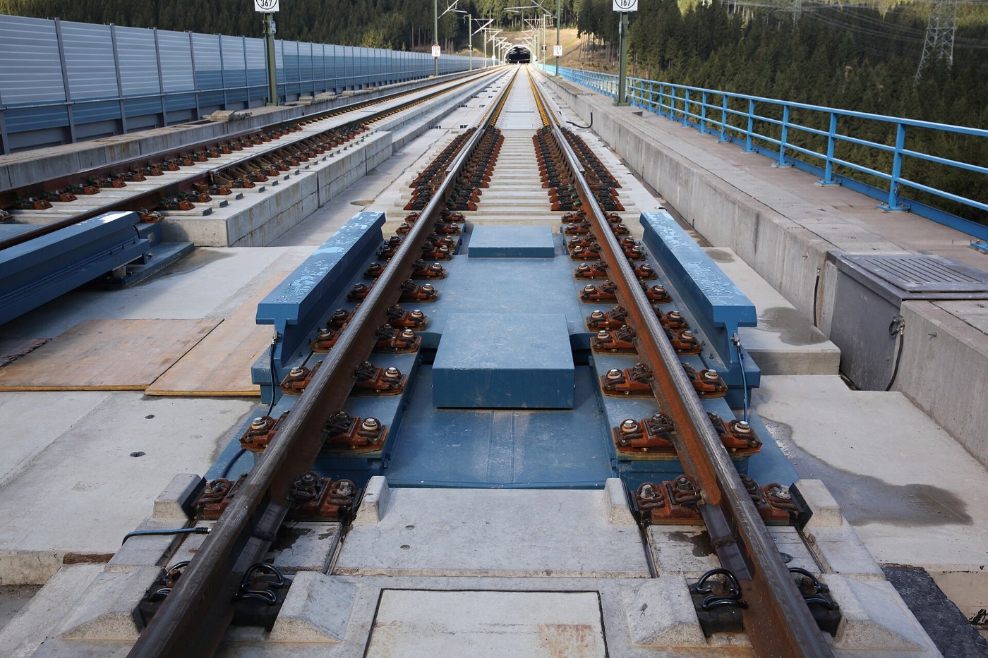 Oelzetalbrücke Schienenauszug