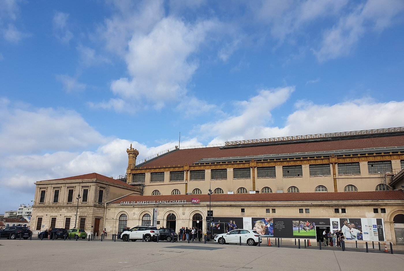 Gare de Marseille Saint Charles, façade sud