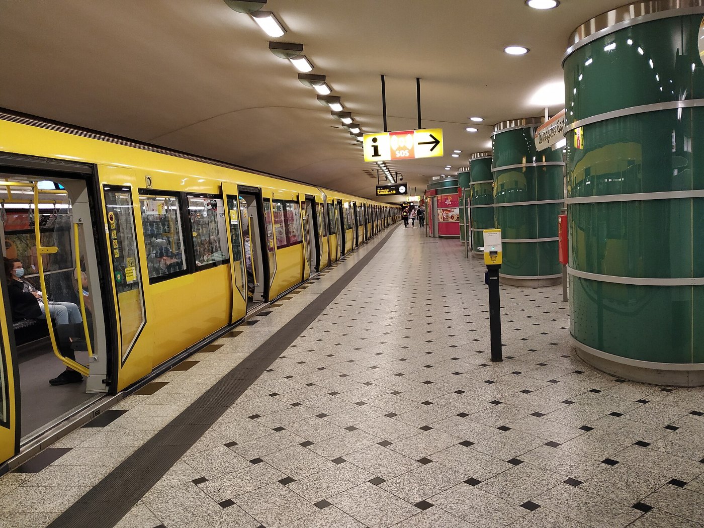 2021 07 19 U Bahnhof Zoologischer Garten Berlin 03