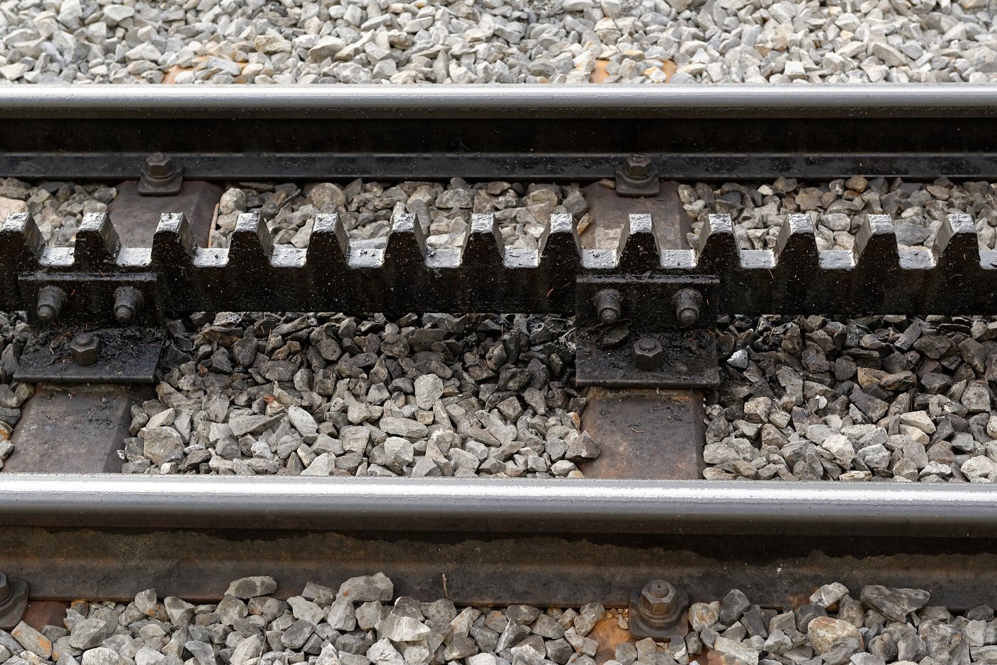 Wengernalpbahn rack railway track n1