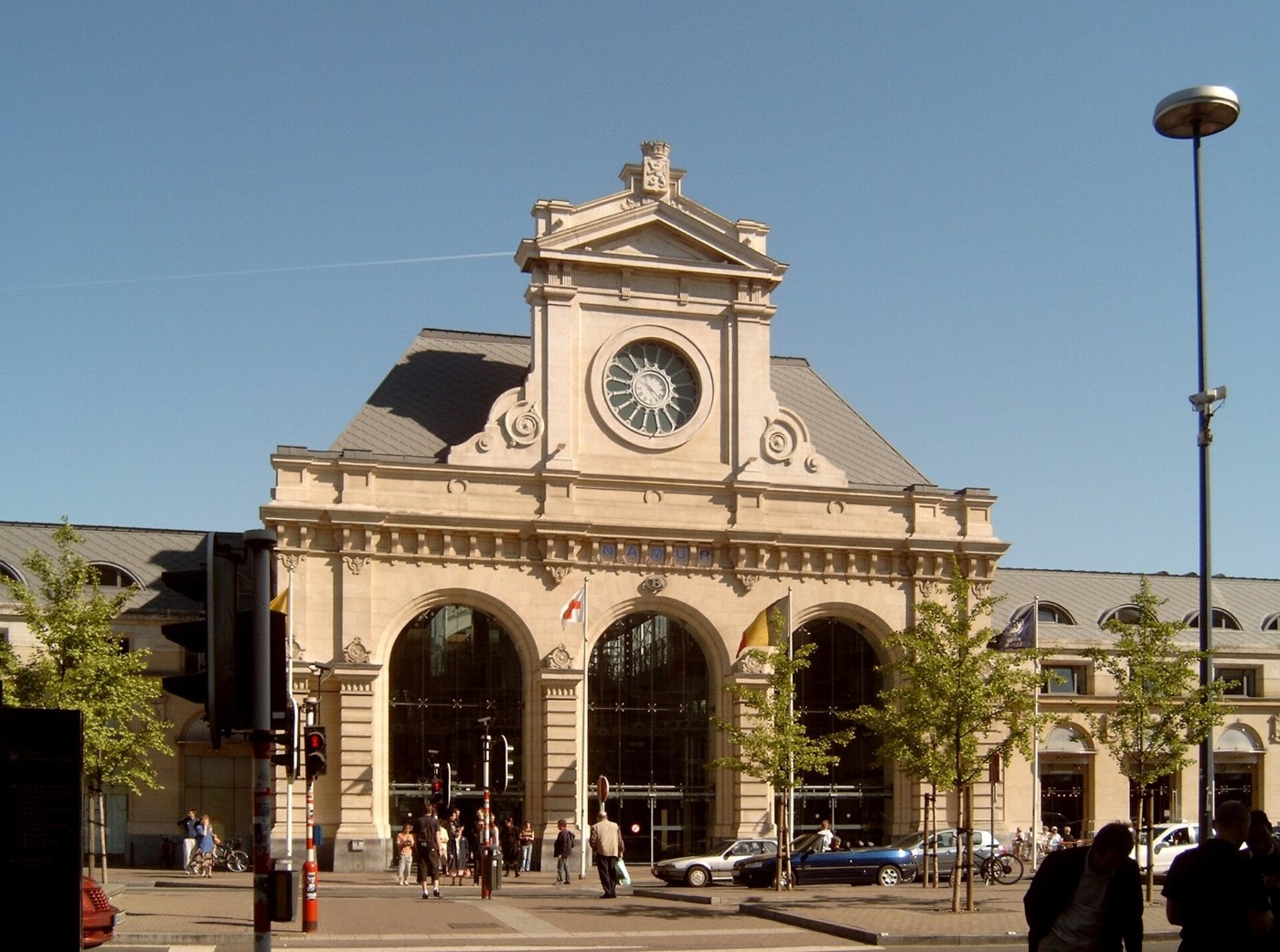 Namur, treinstation 2007 05 01 10.22