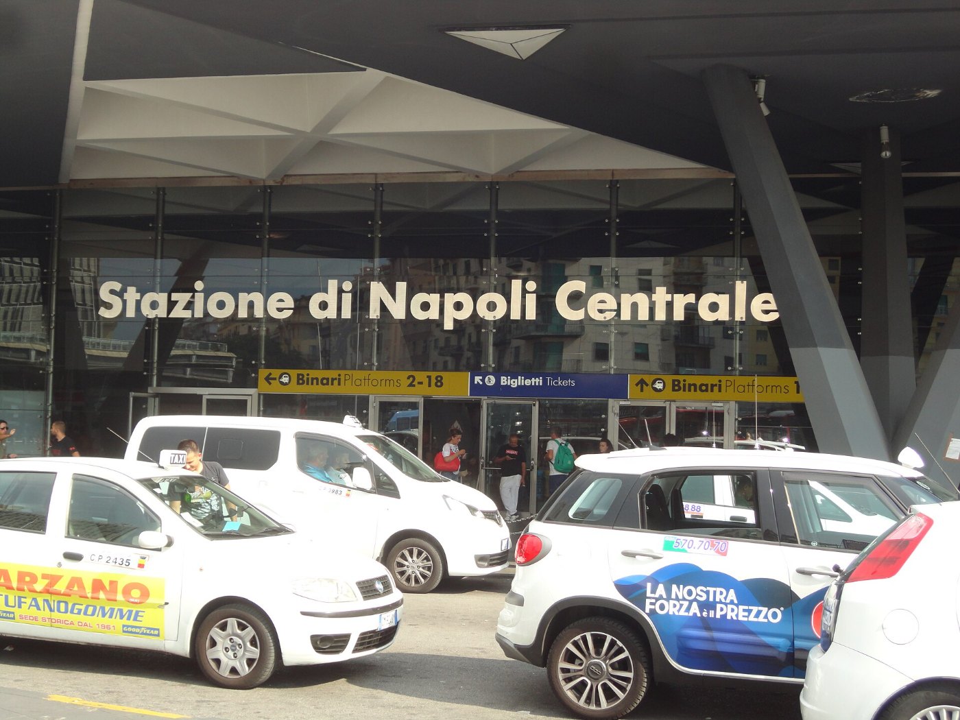 Napoli Centrale railway station in 2018.03