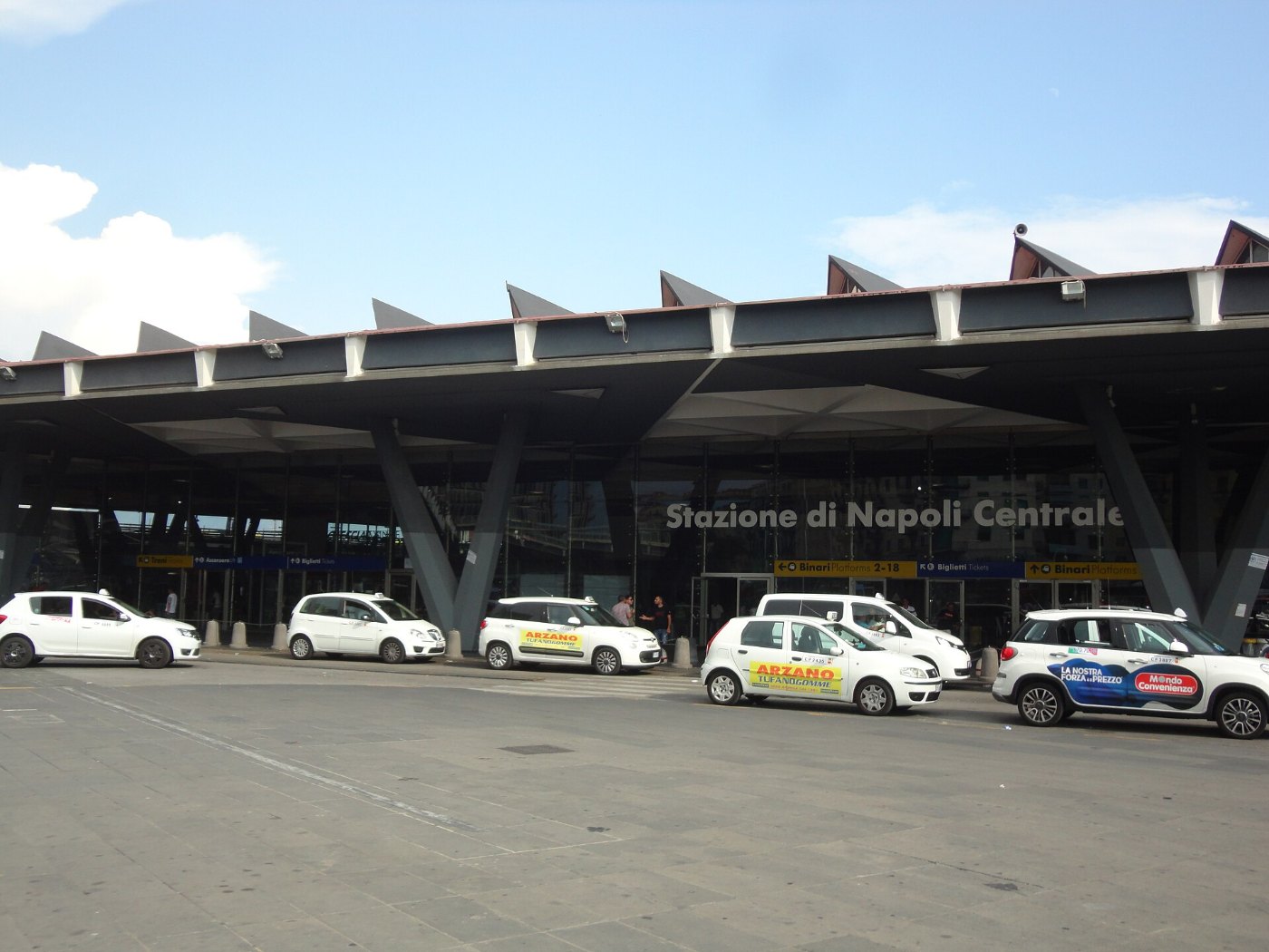 Napoli Centrale railway station in 2018.10