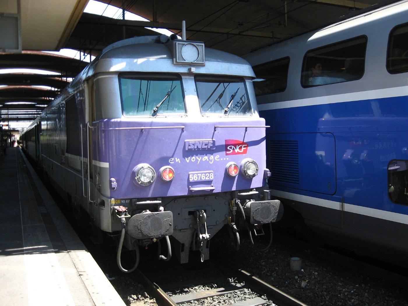Nîmes gare traction diesel