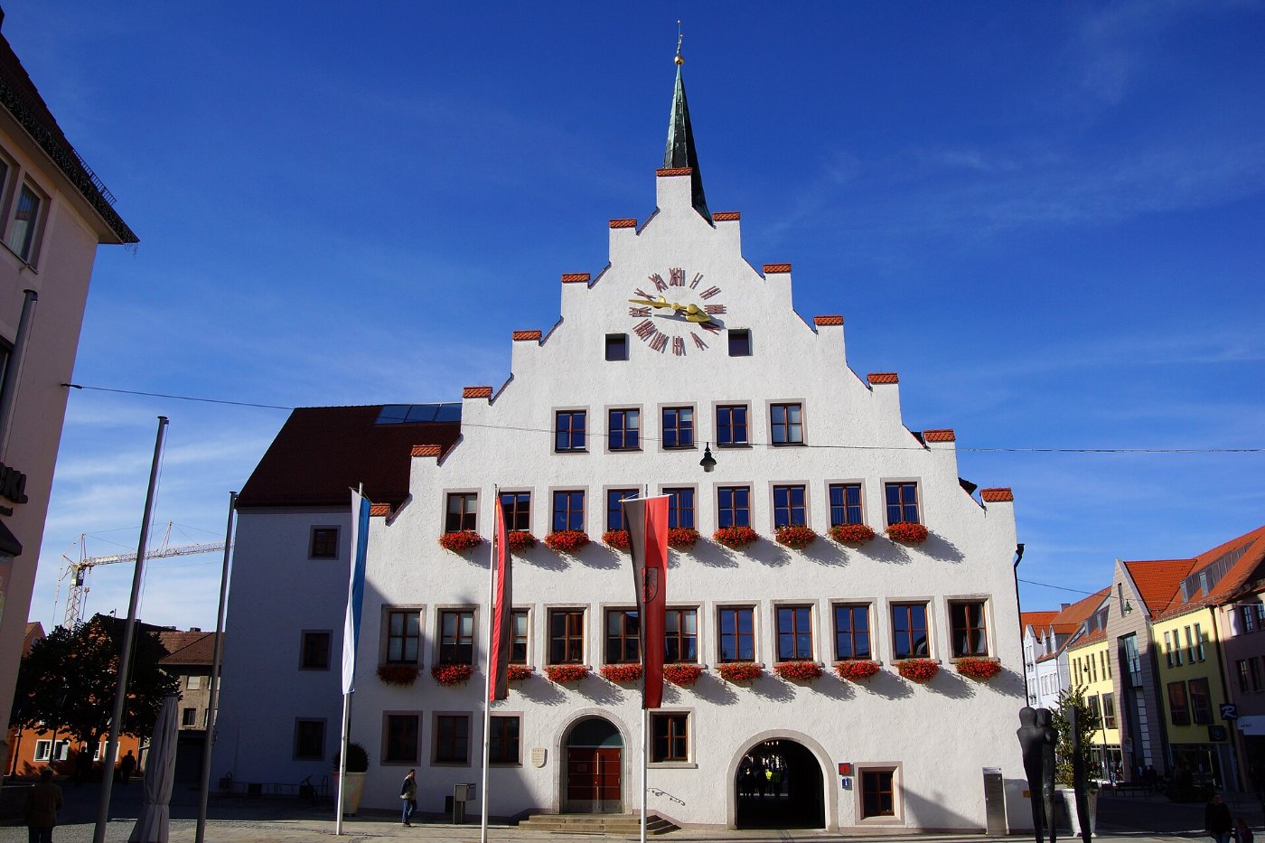 Das Rathaus am Markt von Neumarkt in der Oberpfalz