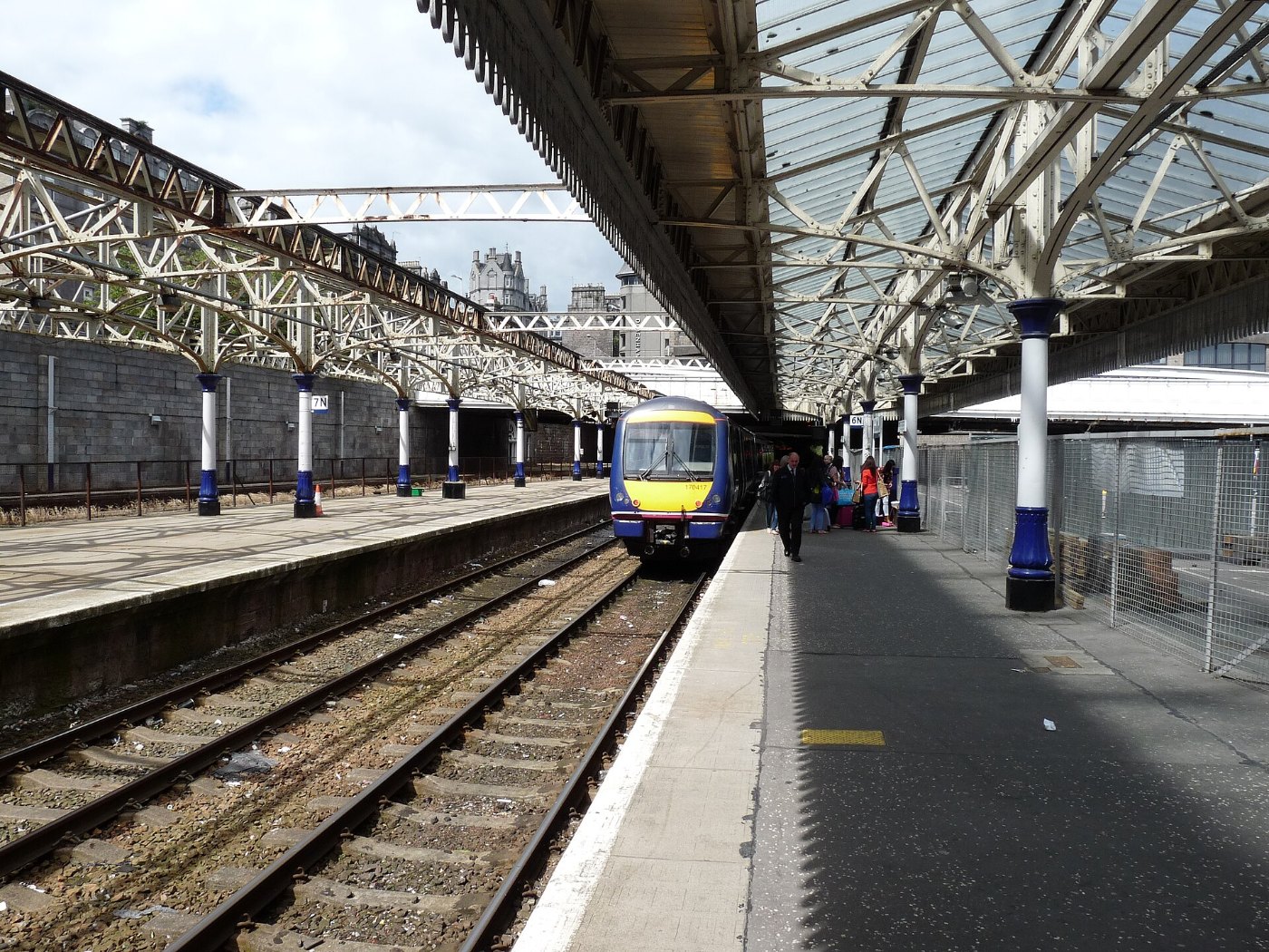 Aberdeen station 2015 1