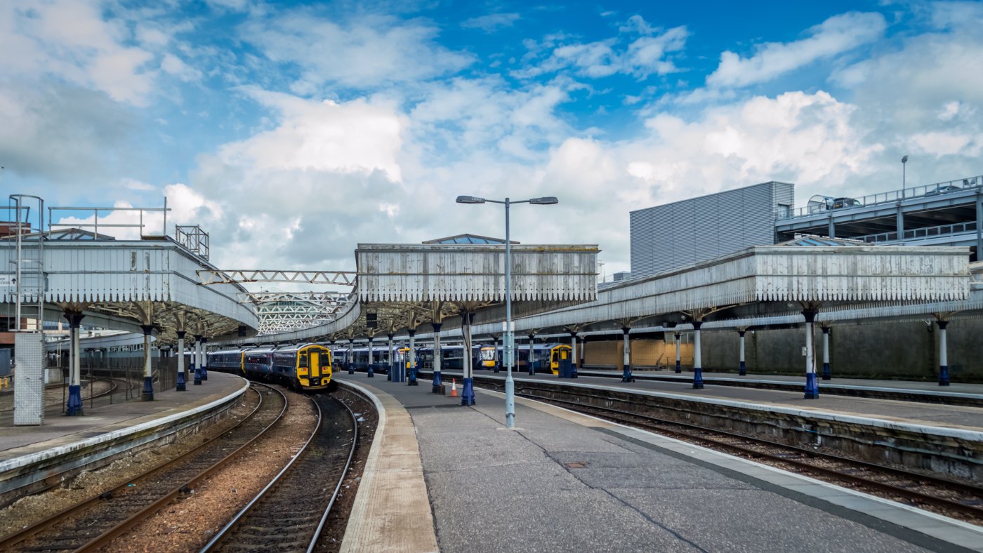 Aberdeen Railway Station geograph.org.uk