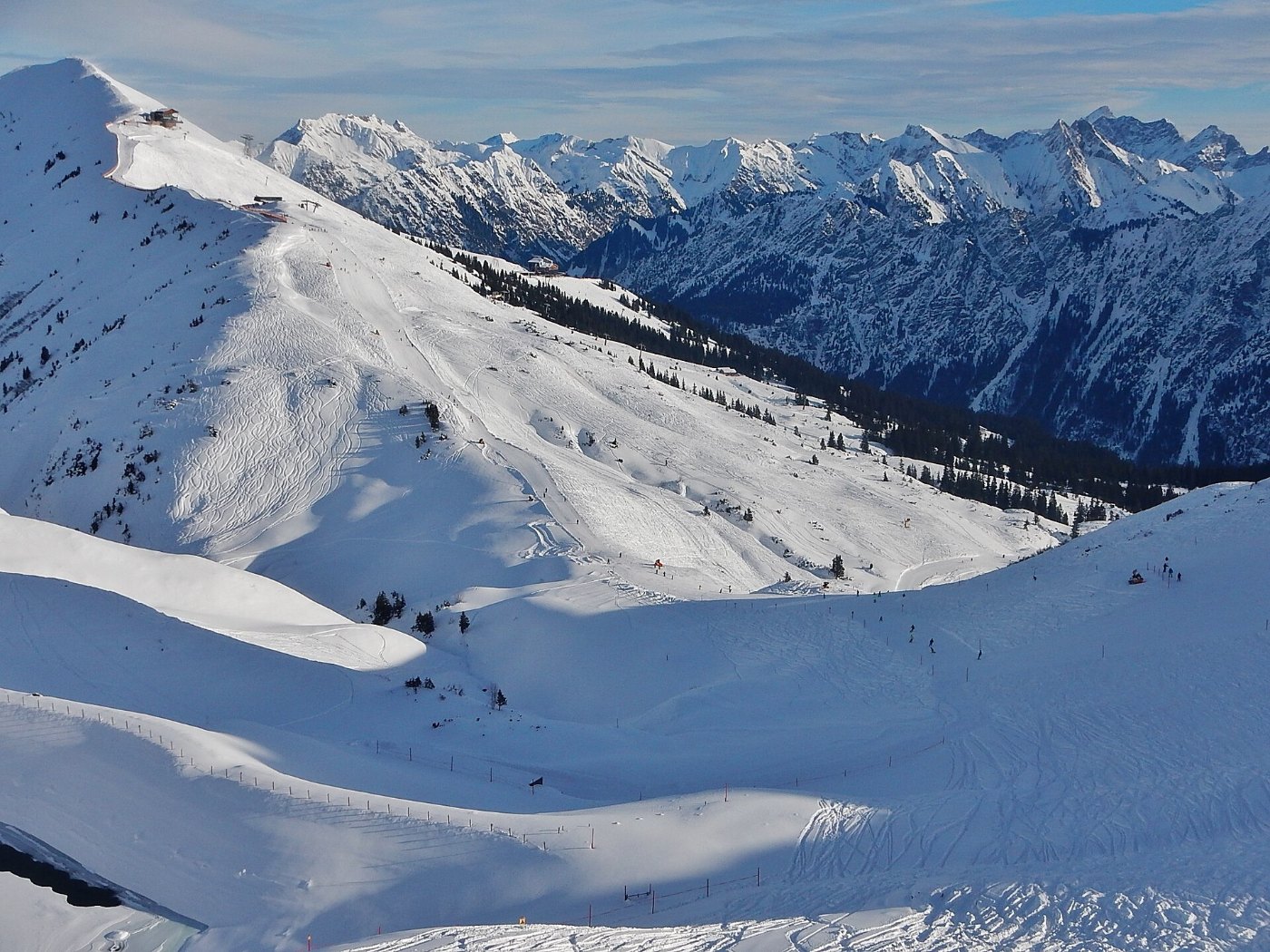 Ausblick von der Kanzelwand Bergstation auf 1.957 m.ü. NN im Zweiländer