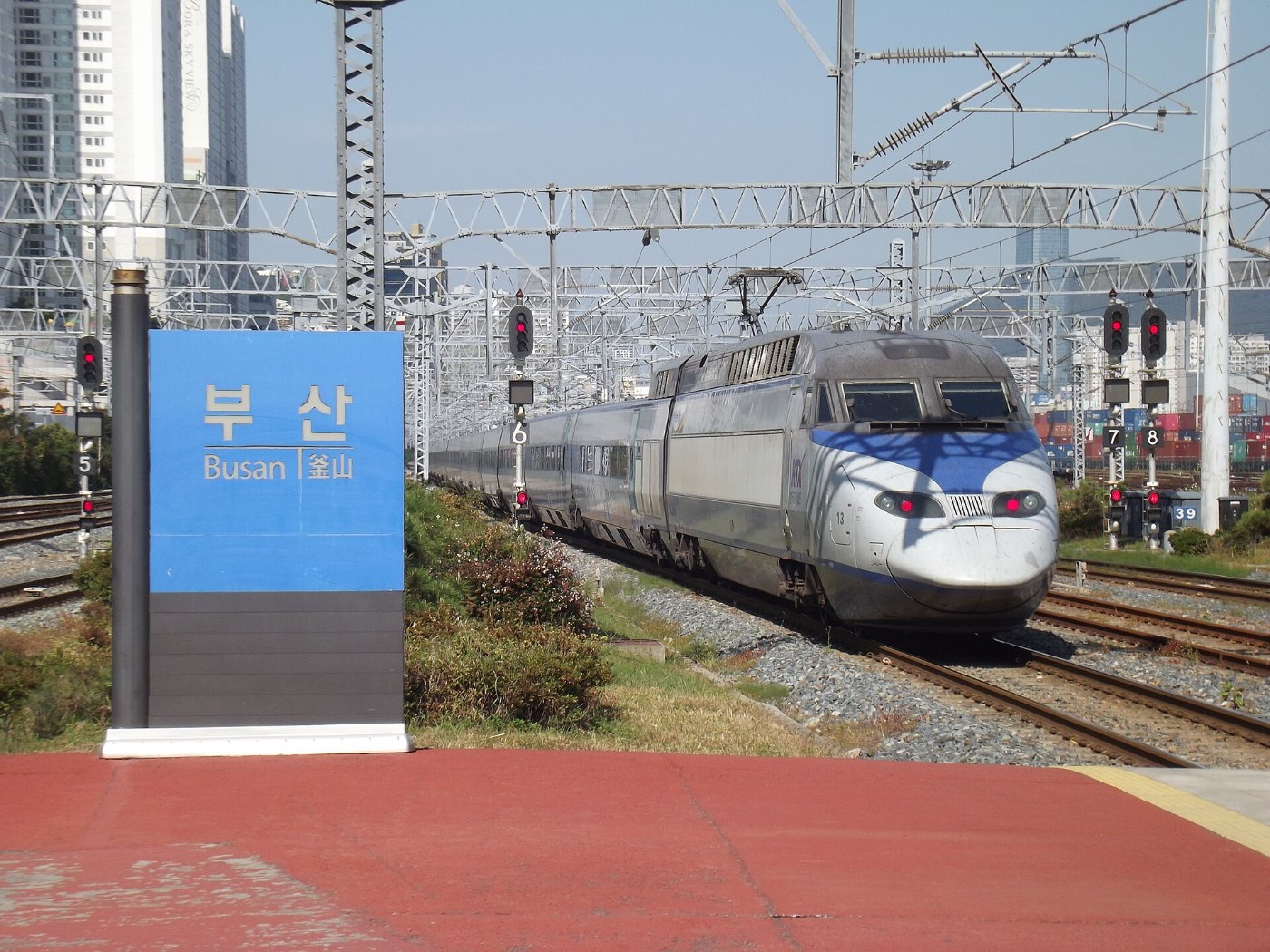Busan main station trains 01