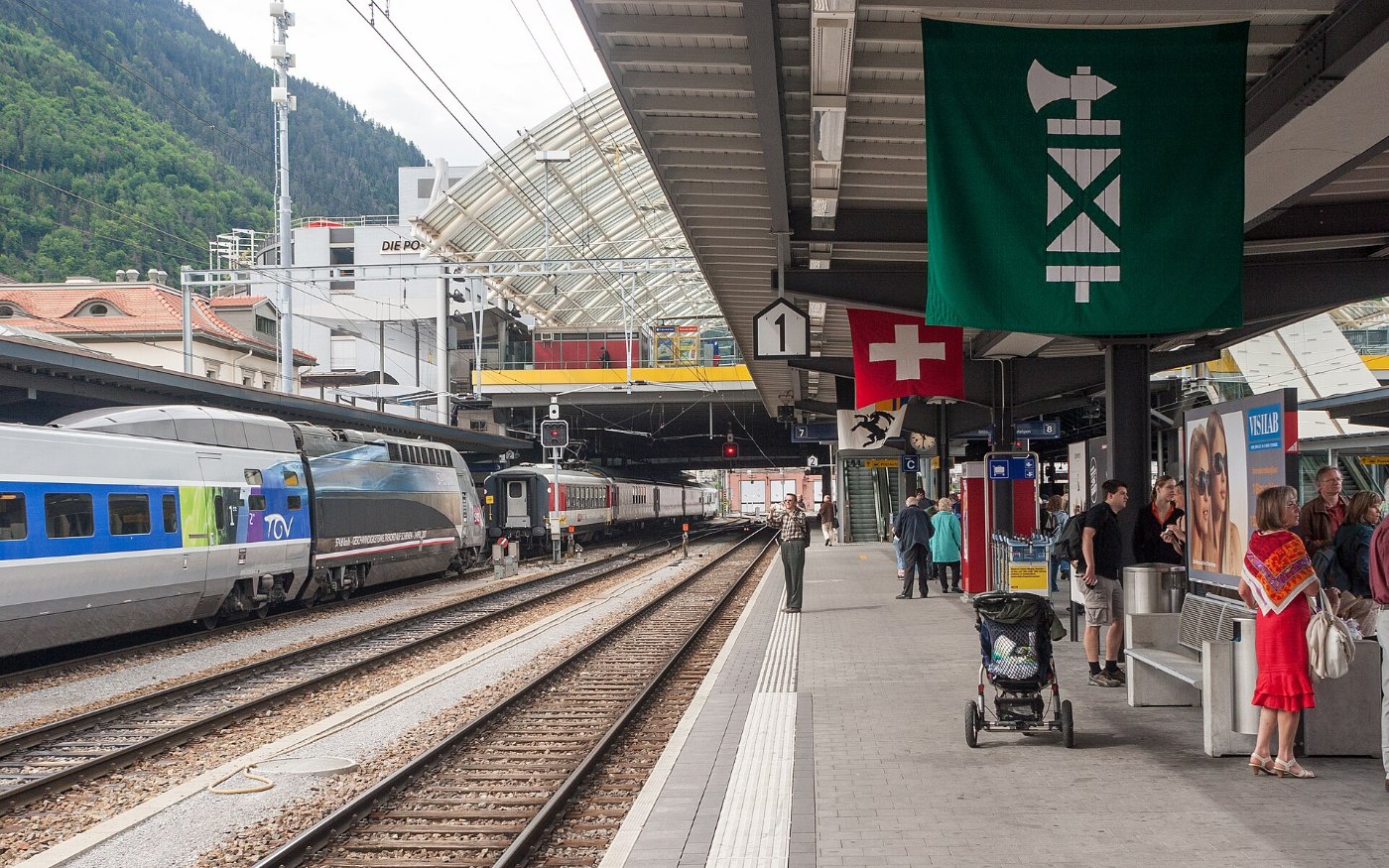 Bahnhof Chur mit Rekord TGV