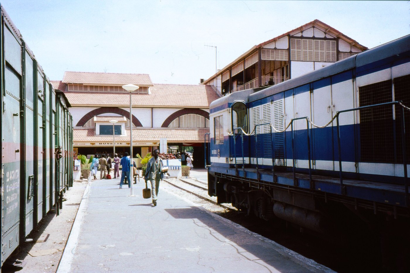 Dakar railway station 1991 buvette