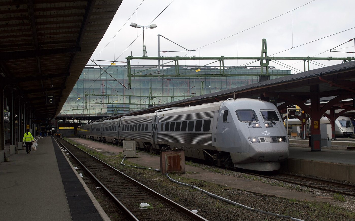11.05.22 Göteborg Centralstation Class X2 ()
