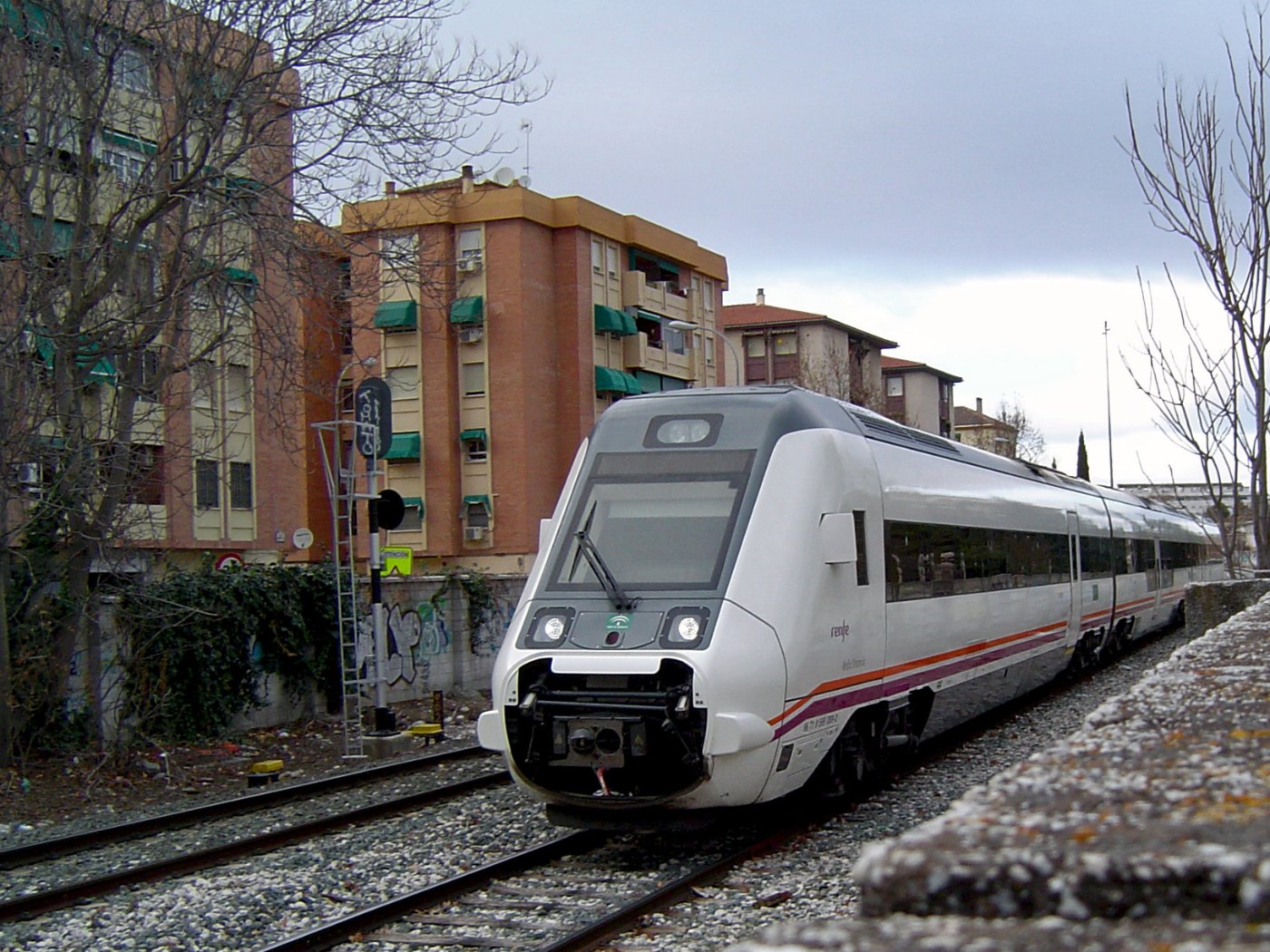 Línea Granada Depósito