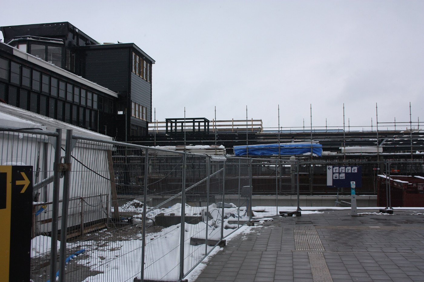 Station Groningen sneeuw en verbouwing (2025) 3
