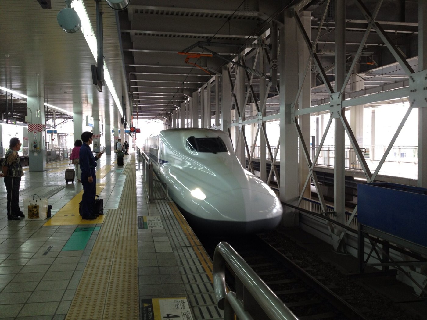 Train of Sanyo Shinkansen Stopping at Hakata Station