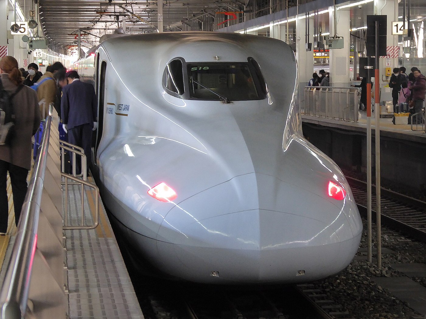 JR Hakata station JR 博多駅 panoramio (9)
