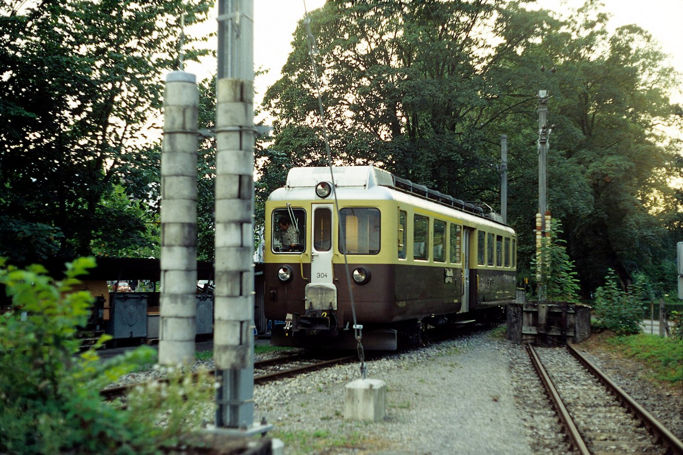 C2.27 Bf Interlaken Ost, ABeh 4 4 304