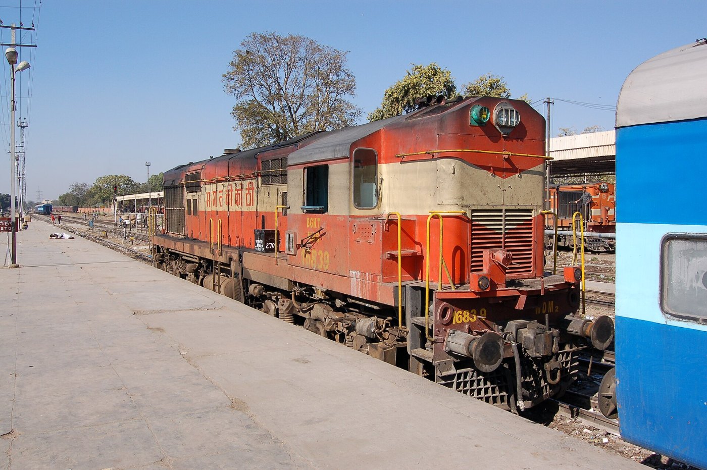 WDM2 16839 Jaipur Junction, 2008 (1)