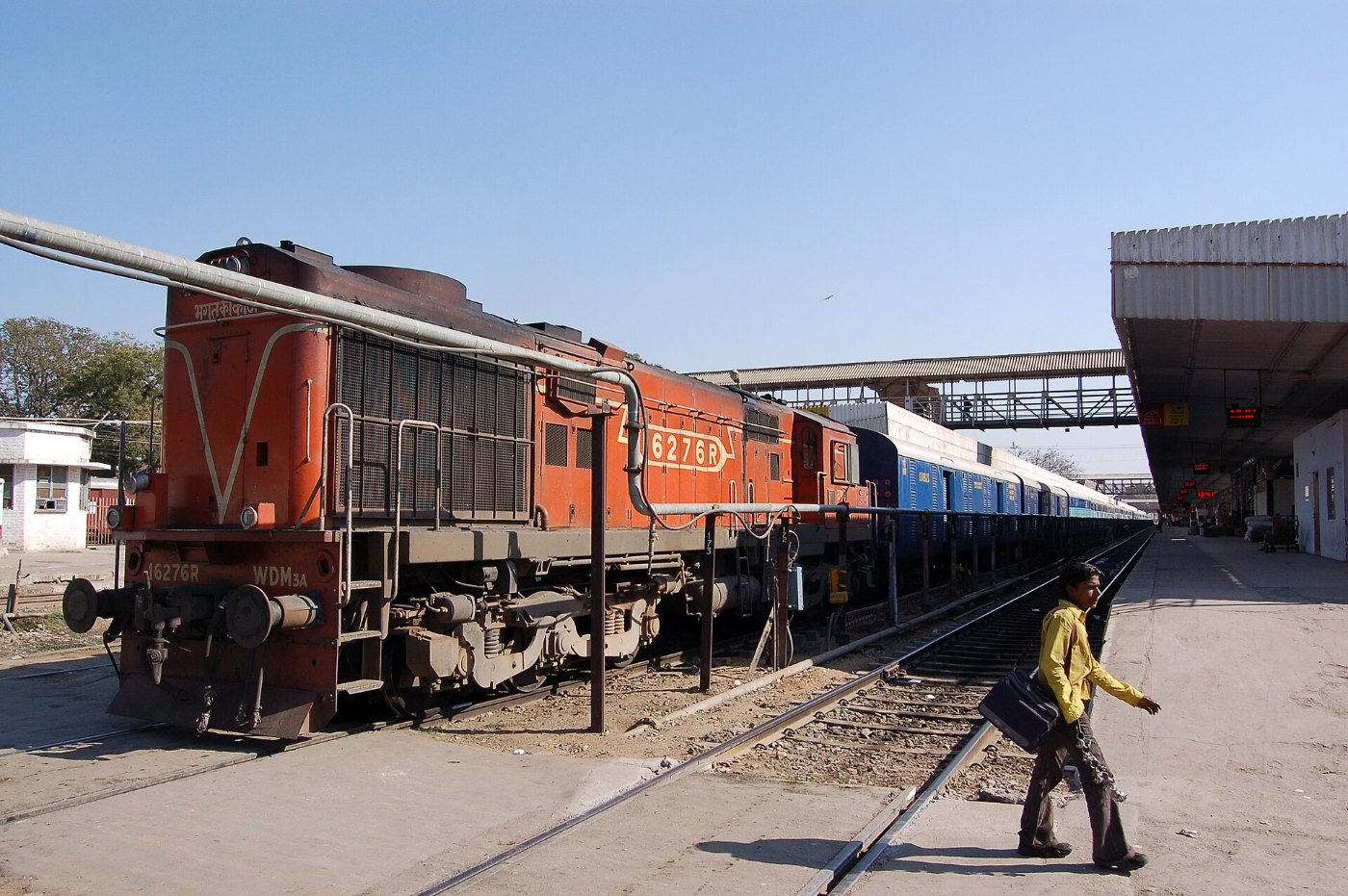 WDM3A 16276R Jaipur Junction, 2008 (1)