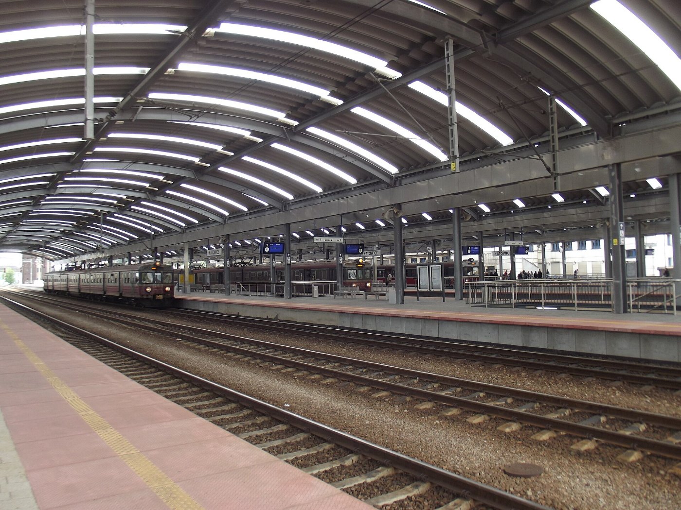 Katowice central station 2014 8