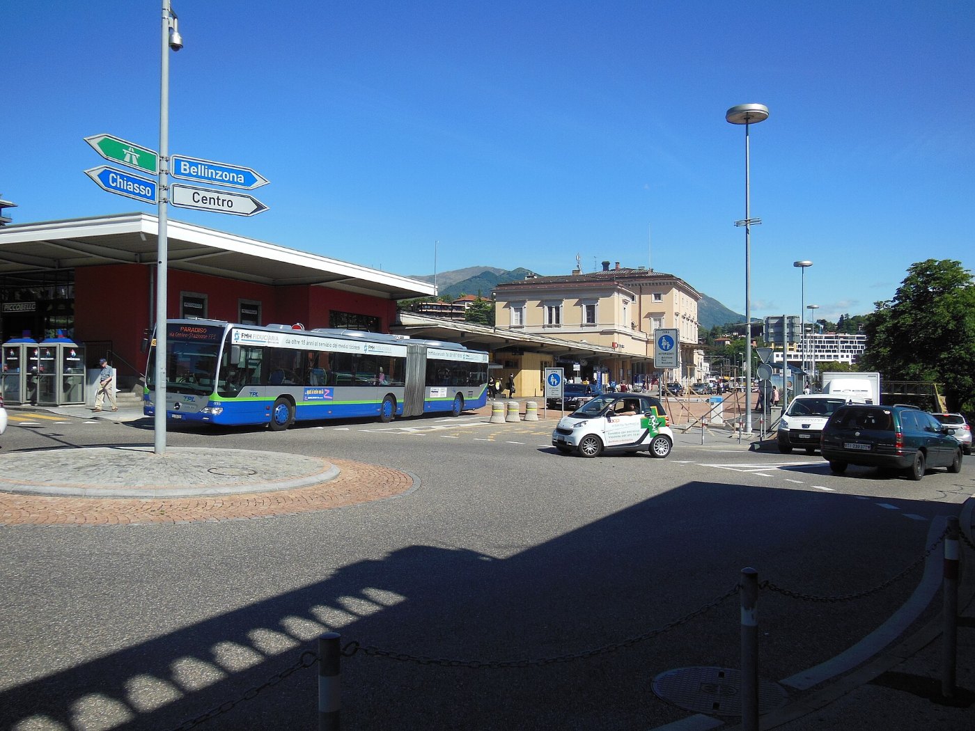 Lugano railway station 02