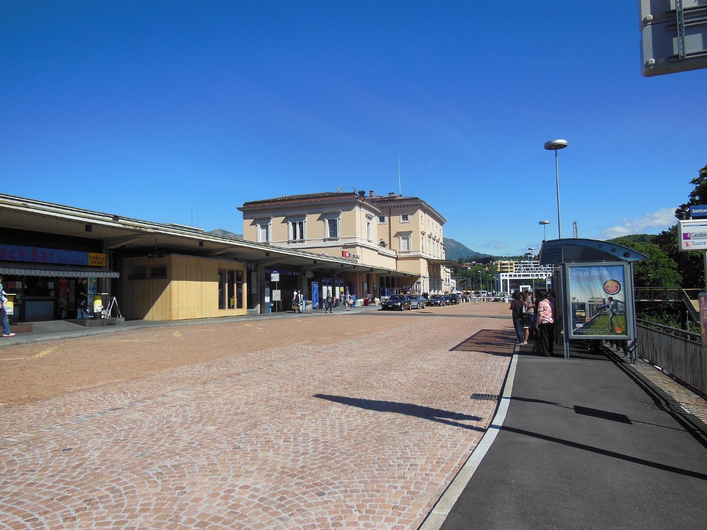 Lugano railway station 03