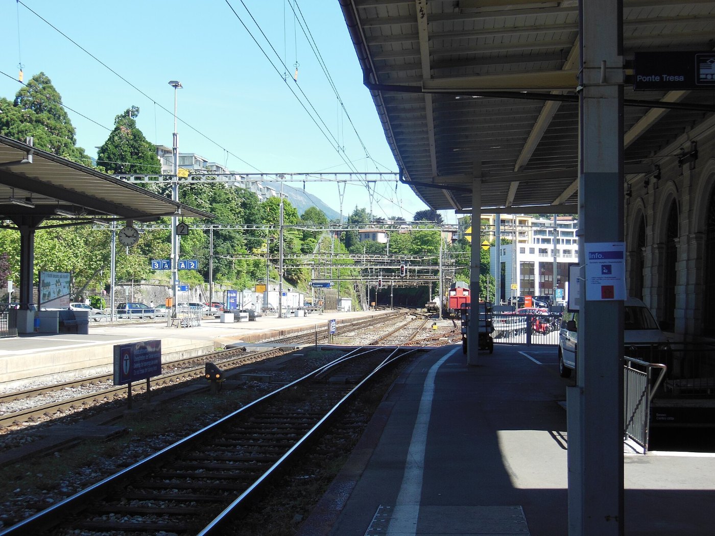 Lugano railway station 06