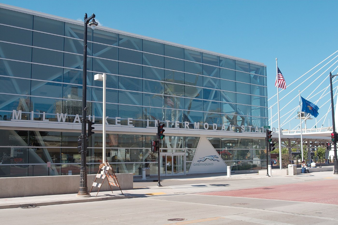 Milwaukee Intermodal Station 7988