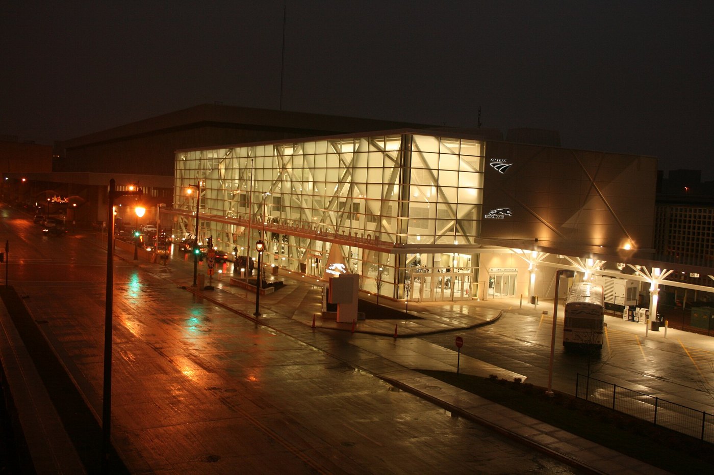 Milwaukee Intermodal Station ()