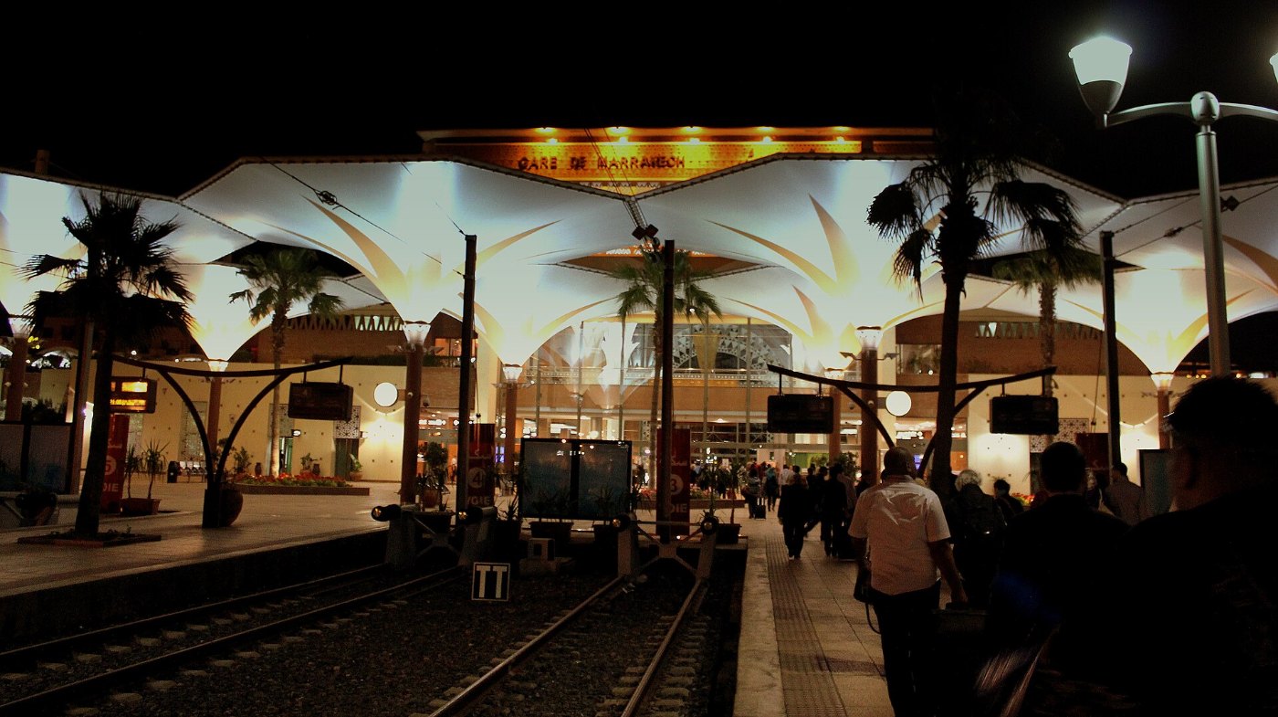 GARE DU MARRAKECH MOROCCO APRIL 2013 ()