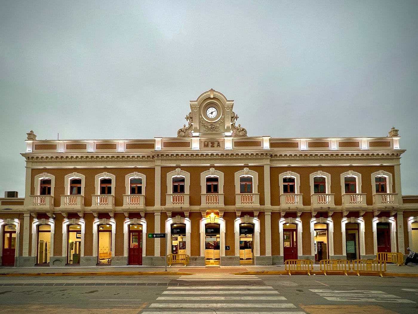 Murcia del Carmen railway station front 2023