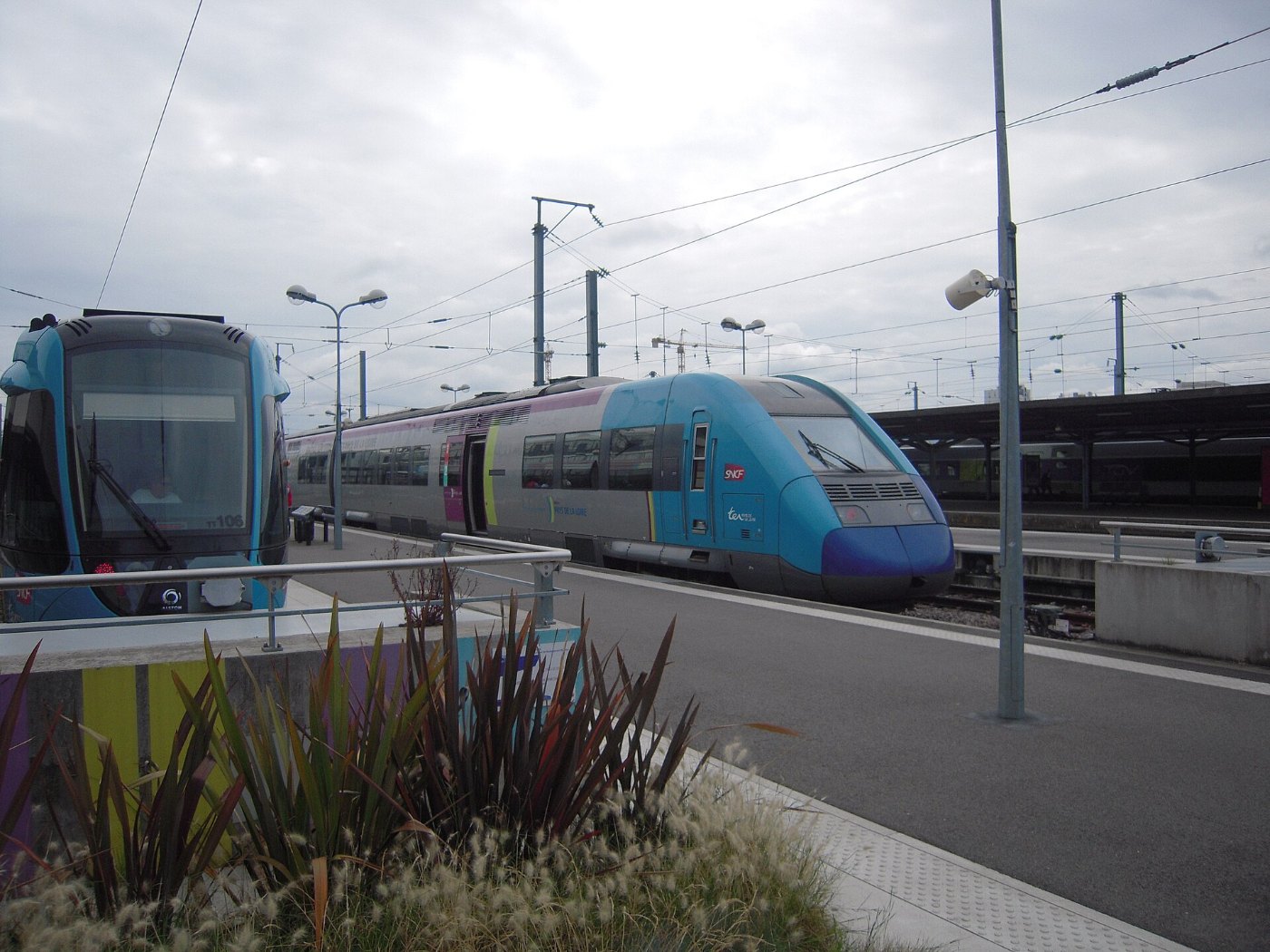 GARE DE NANTES ()