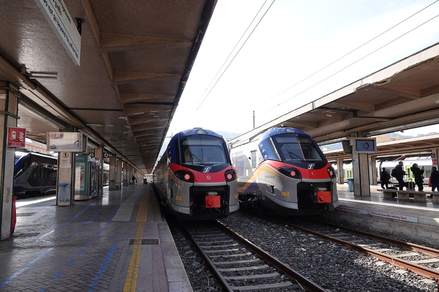 Palermo Centrale train station.04