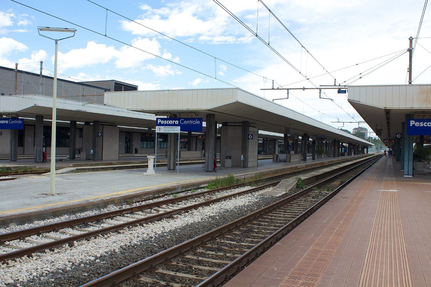Stazione di Pescara 03
