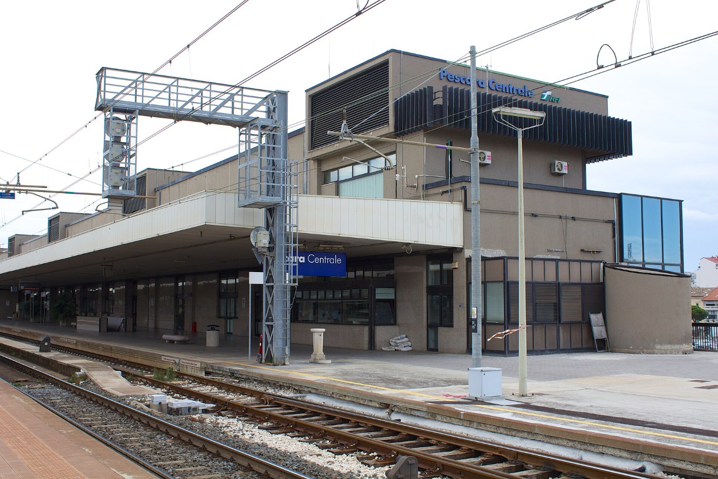 Stazione di Pescara 02