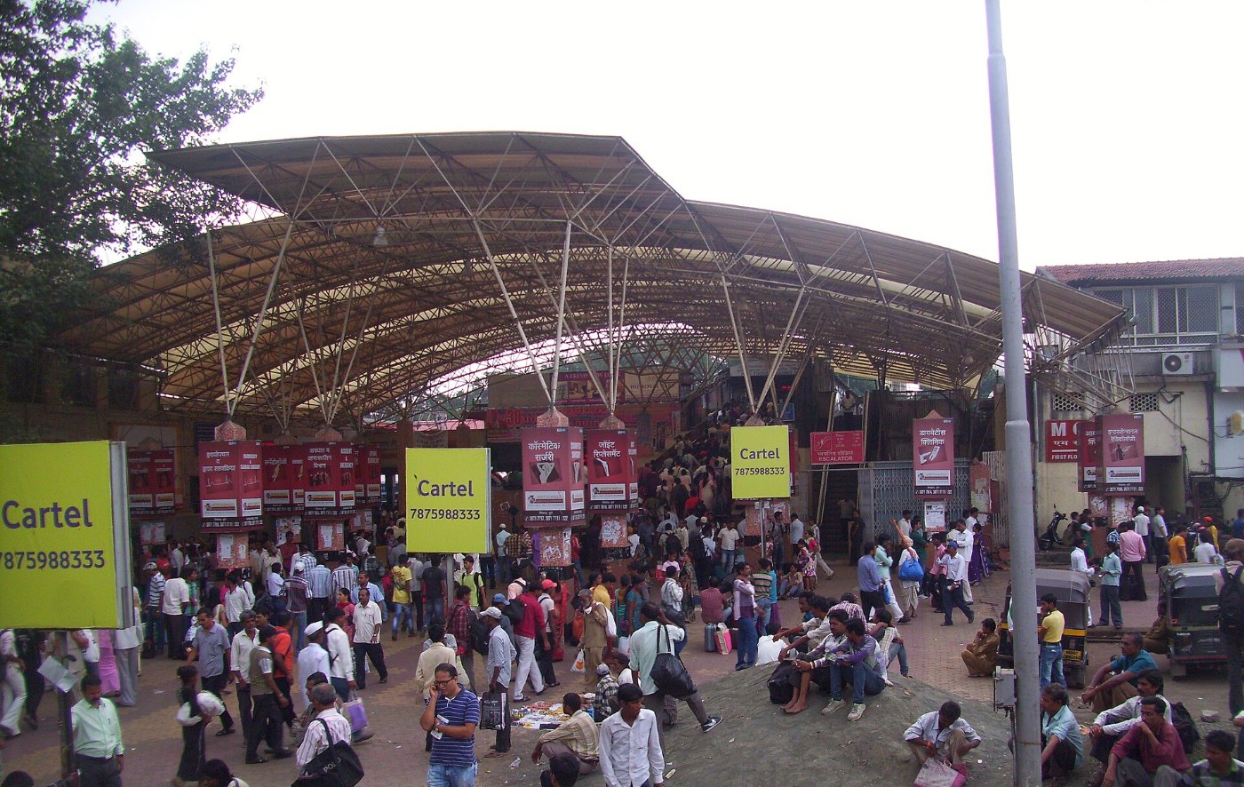 Pune station (2)