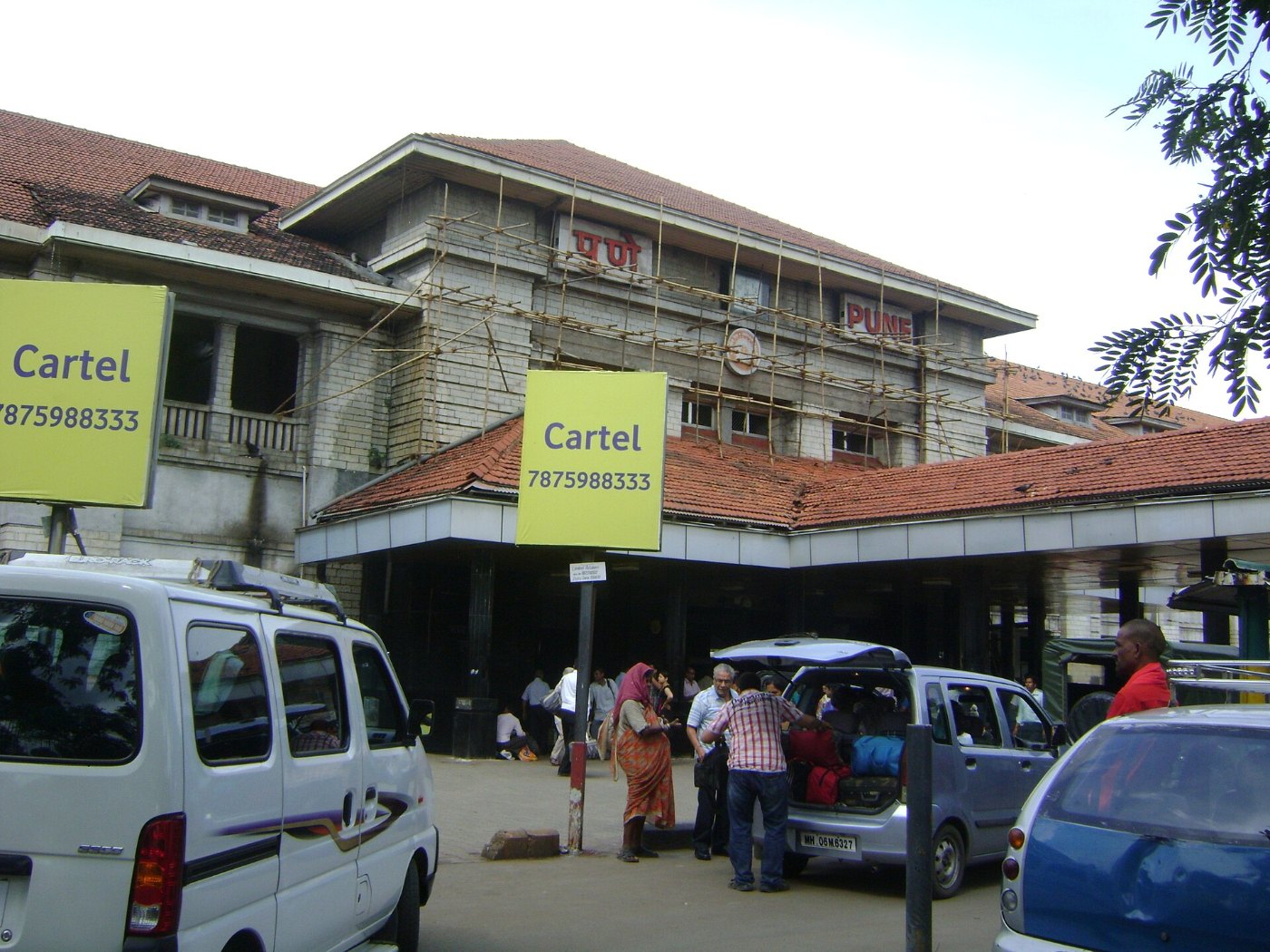 Pune Railway Station Main entrance